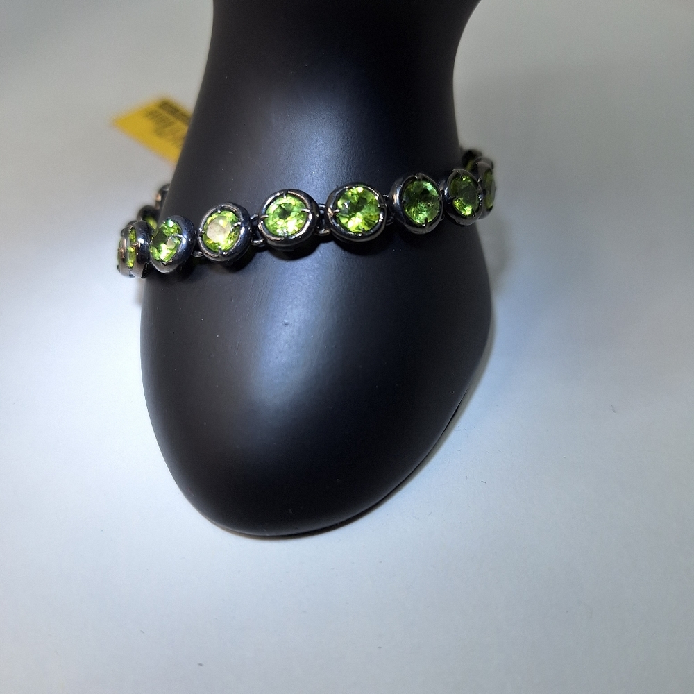 SS Peridot 13.6 gr bracelet - Picture 3 of 9